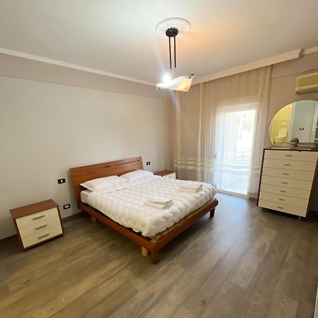Sea View Apartaments Durres Exterior photo